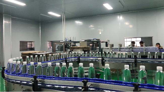 礦泉水設備生產線價格配置