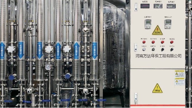 反滲透水處理裝置多少錢？那個廠家的反滲透設備好？